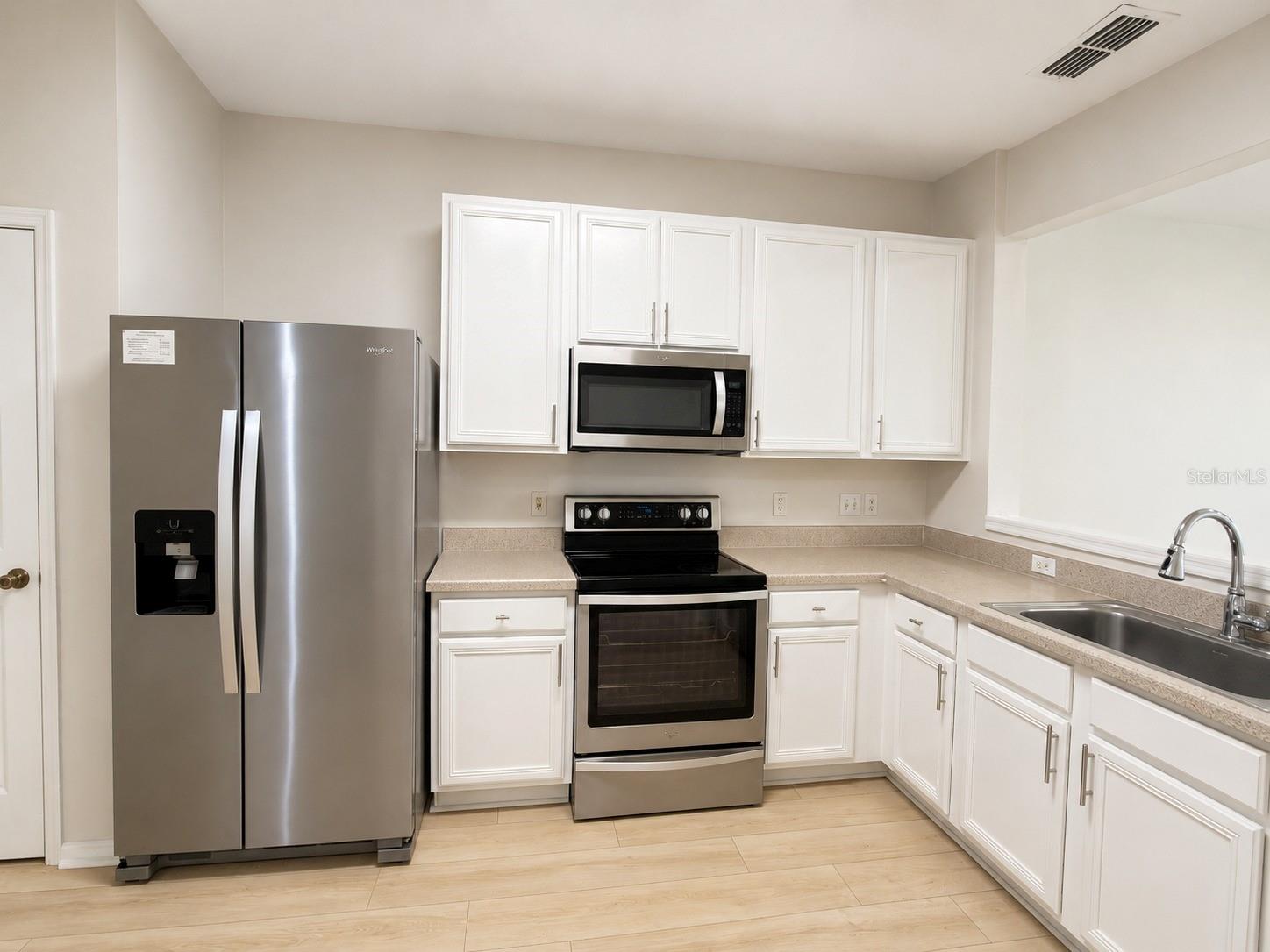 VISTAS/STONEBRIDGE PLACE PH 08 - Residential Lease