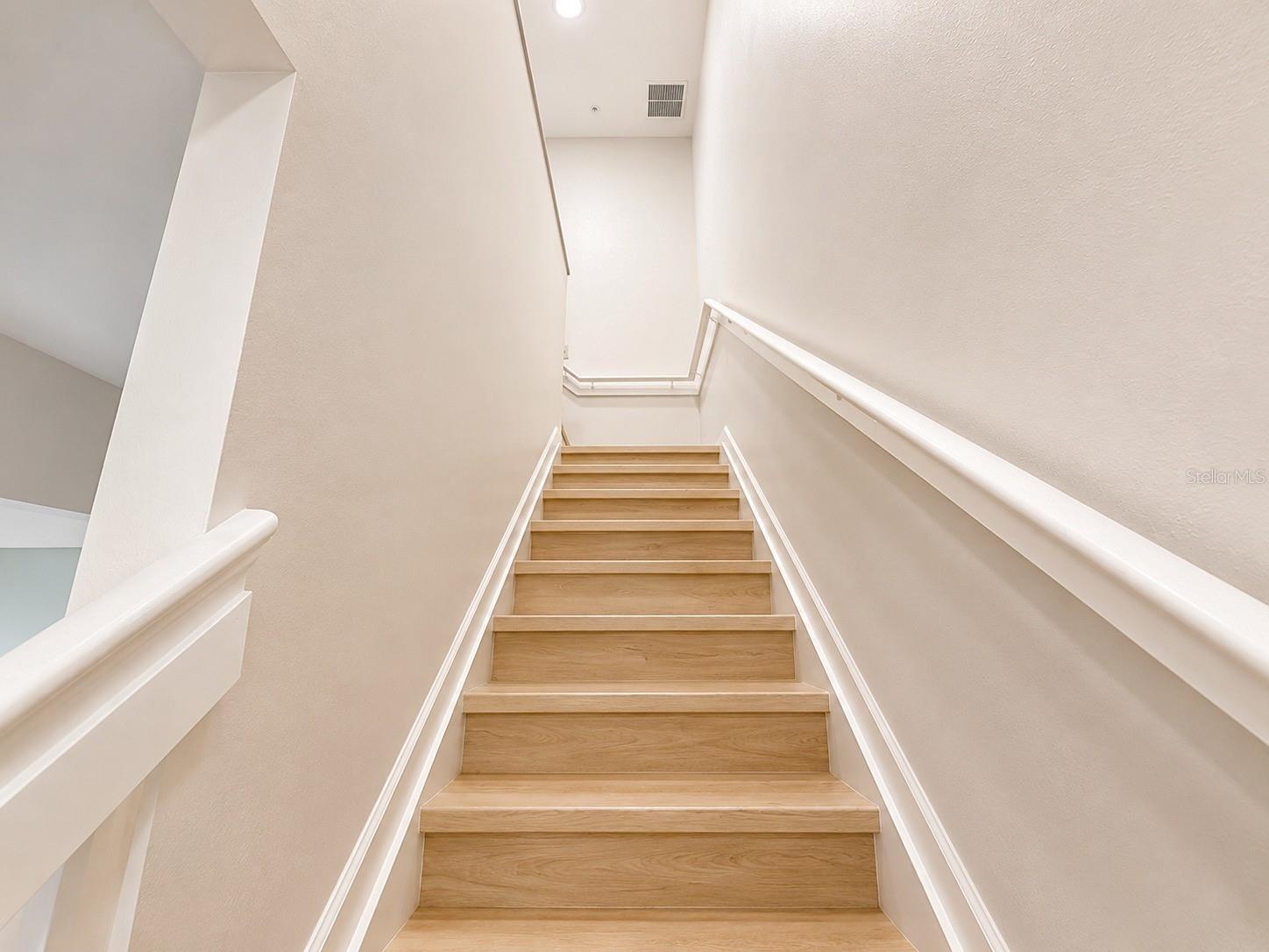 VISTAS/STONEBRIDGE PLACE PH 08 - Residential Lease