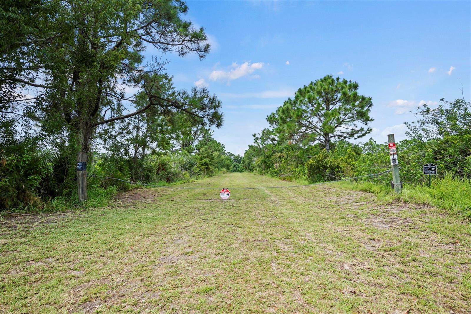 EAGLE LAKES - Land
