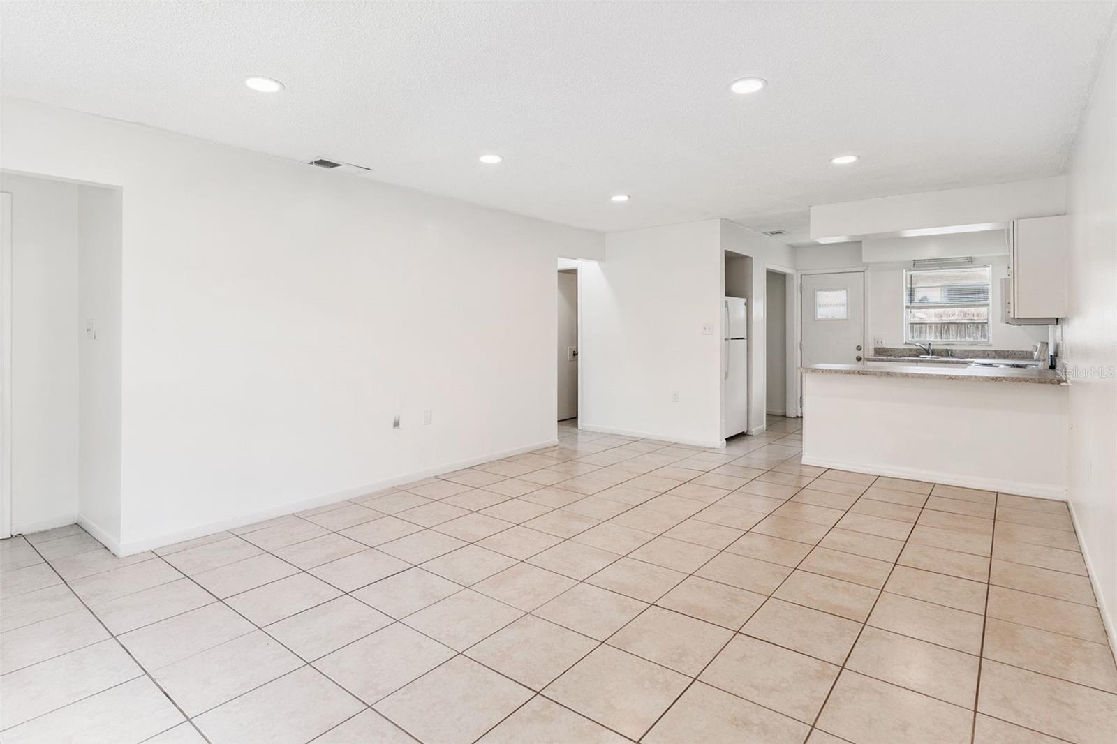 SECRET COVE SUB - Residential Lease