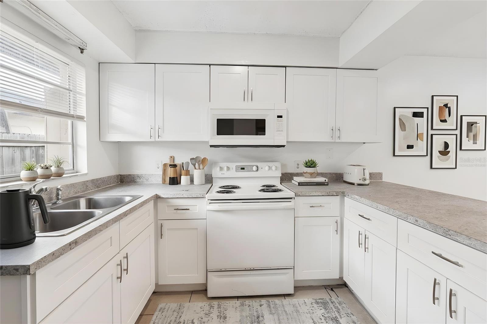 SECRET COVE SUB - Residential Lease