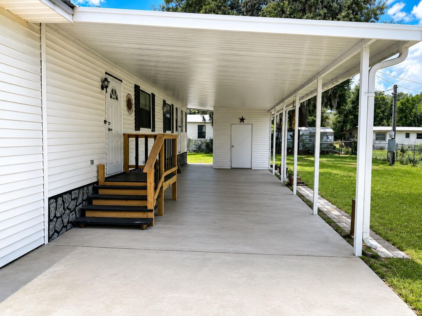 SILVER SPRINGS CAMPSITES - Residential