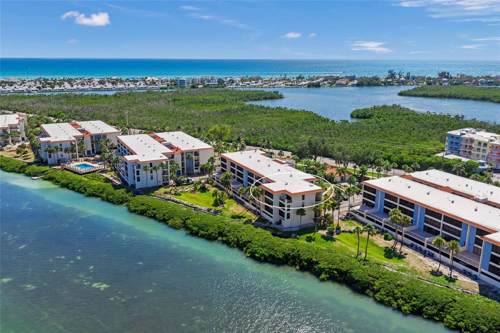 SANDPIPER KEY BLDG 05 - Residential