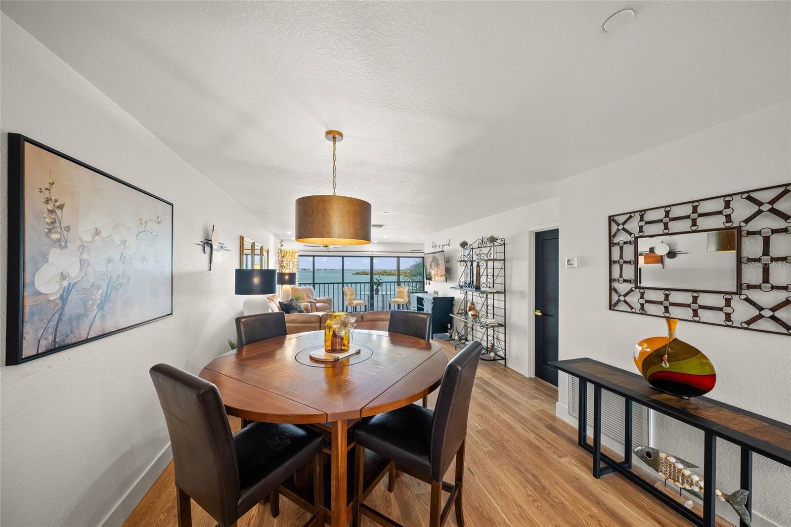 SANDPIPER KEY BLDG 05 - Residential