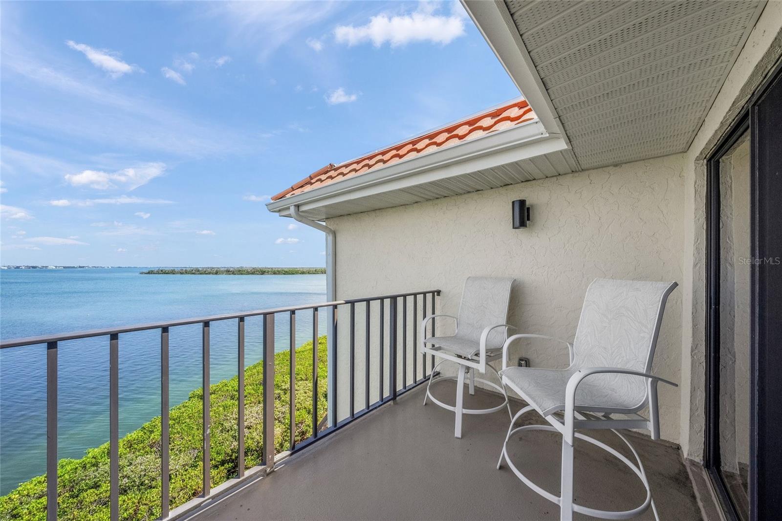 SANDPIPER KEY BLDG 05 - Residential