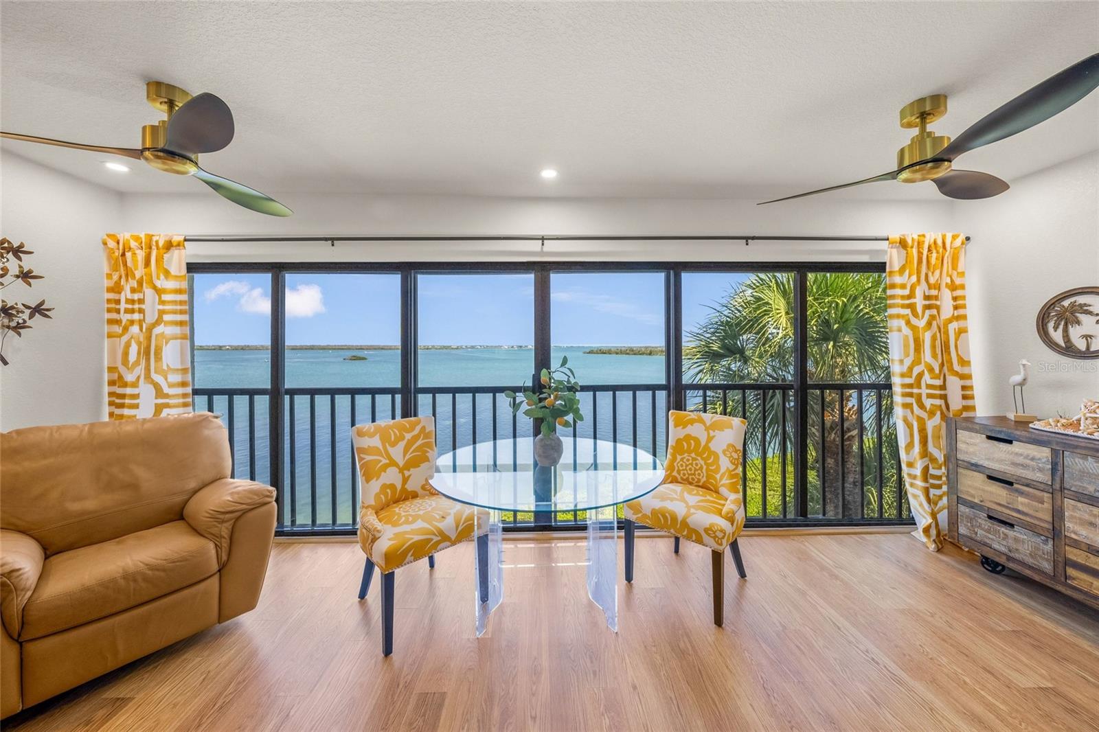 SANDPIPER KEY BLDG 05 - Residential