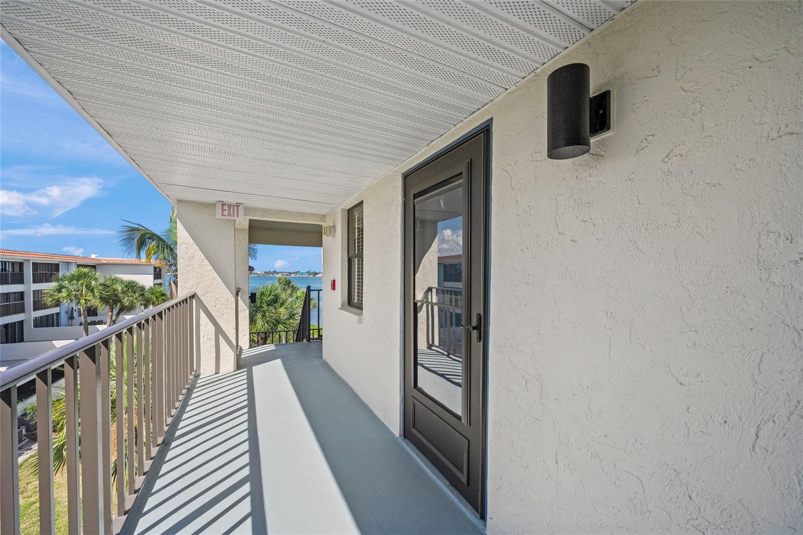 SANDPIPER KEY BLDG 05 - Residential