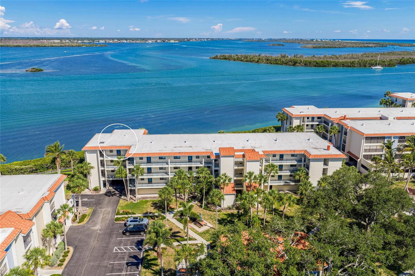 SANDPIPER KEY BLDG 05 - Residential