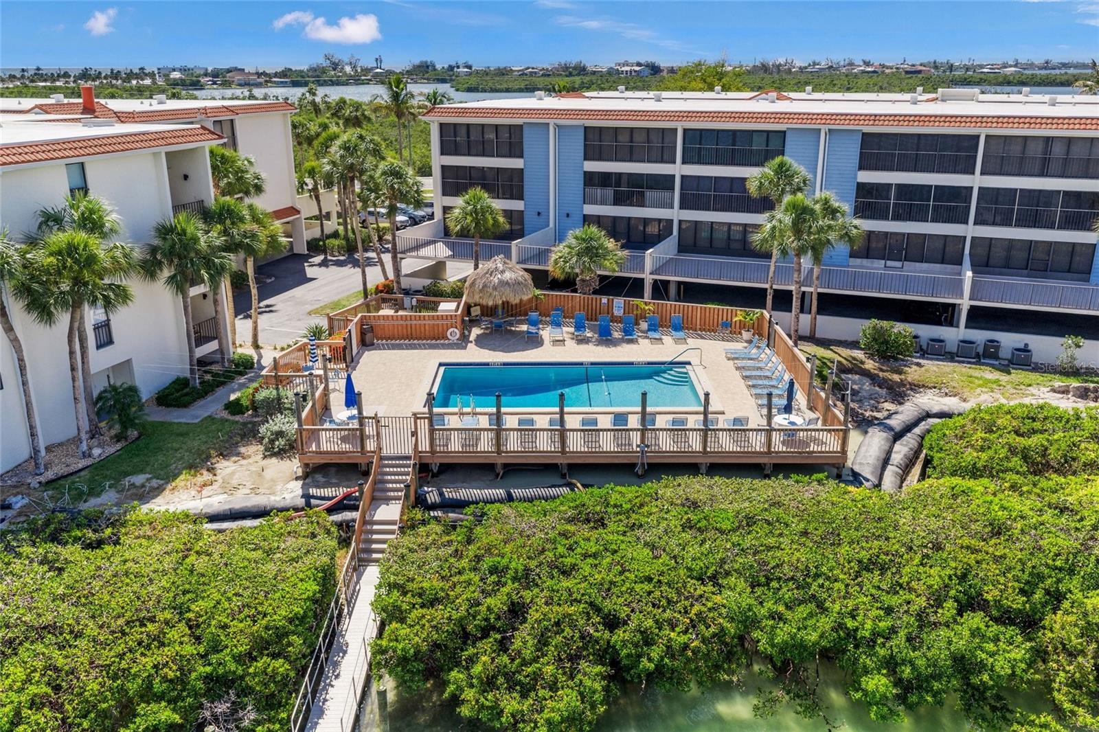 SANDPIPER KEY BLDG 05 - Residential