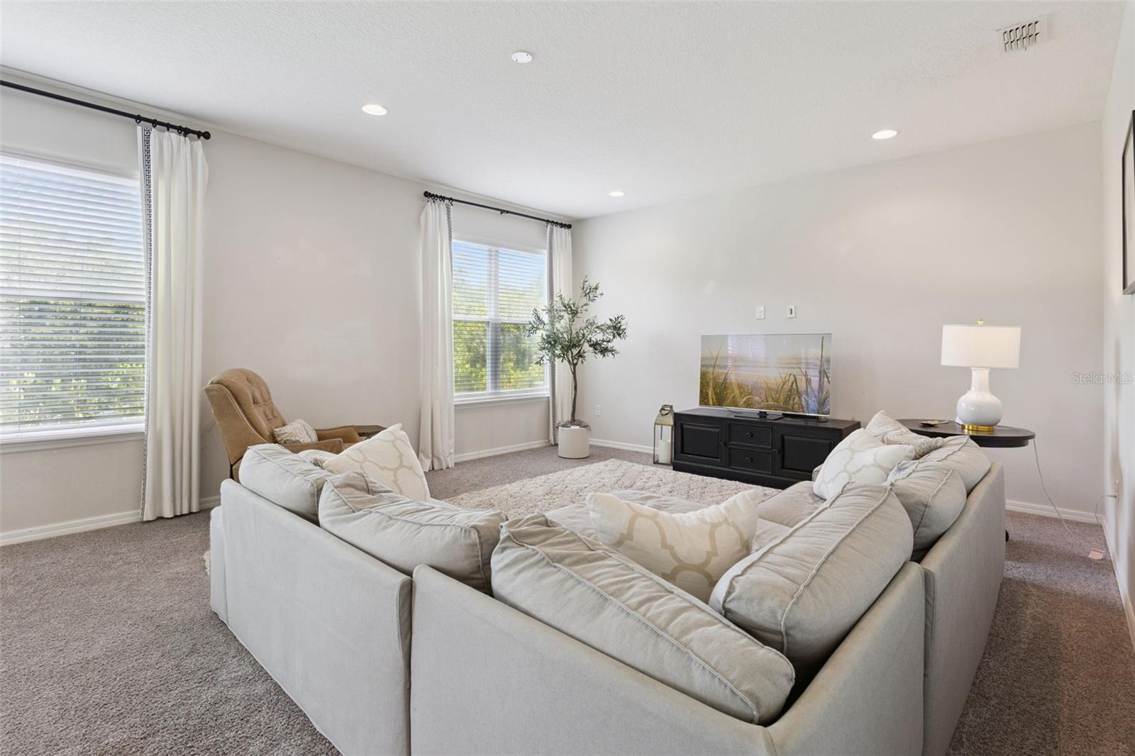 RANDAL PARK PH 2 - Residential