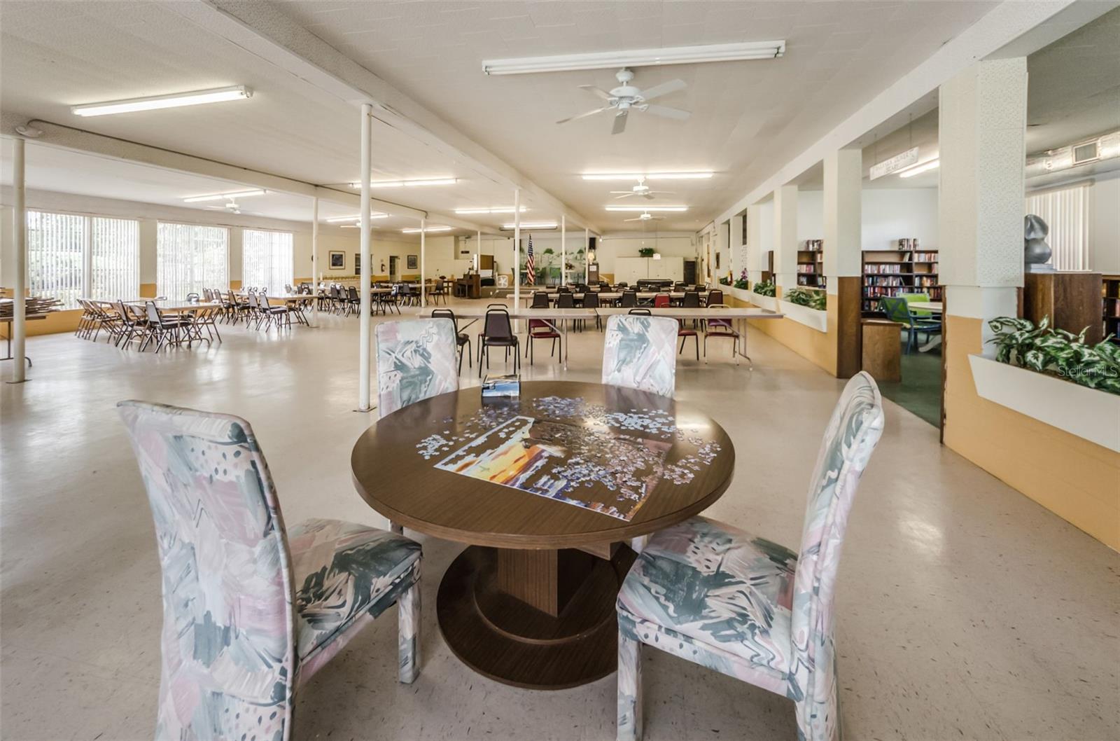 CLEARVIEW OAKS CONDO - Residential