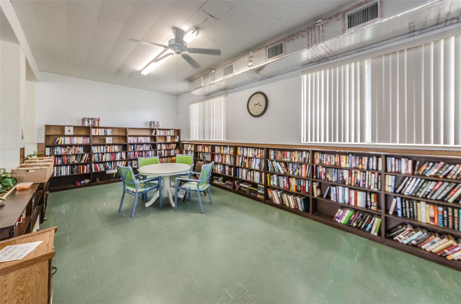 CLEARVIEW OAKS CONDO - Residential