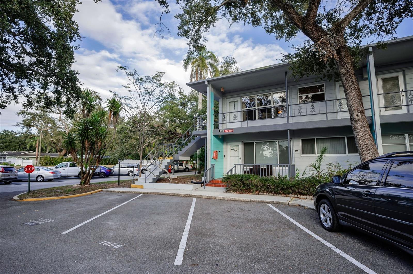 CLEARVIEW OAKS CONDO - Residential