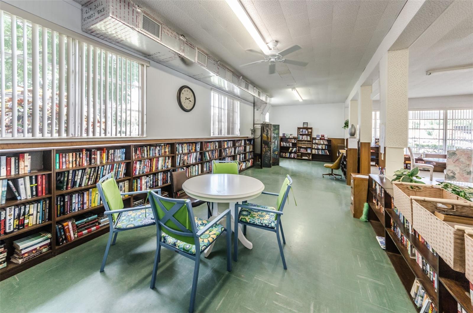 CLEARVIEW OAKS CONDO - Residential