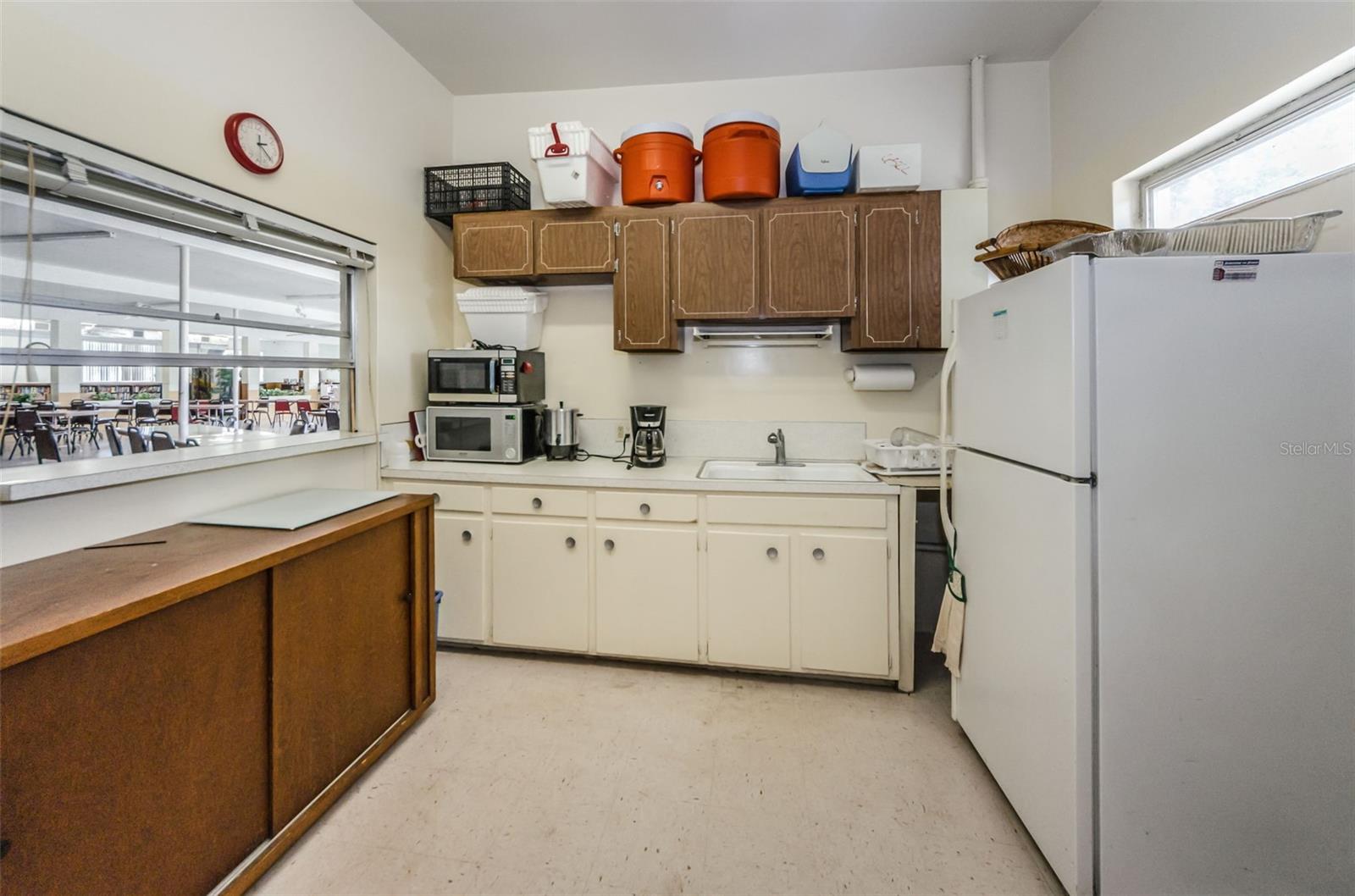 CLEARVIEW OAKS CONDO - Residential