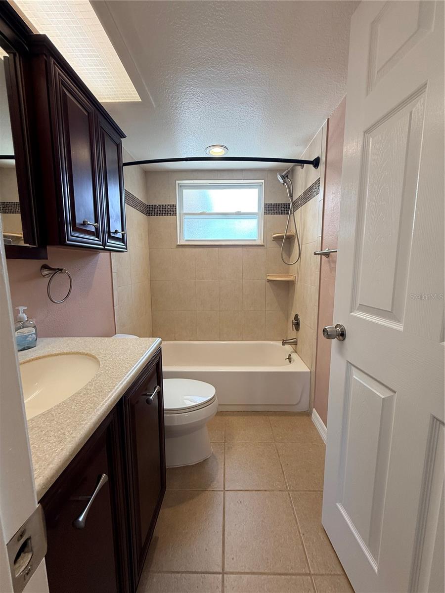 THE LAKES - Residential Lease