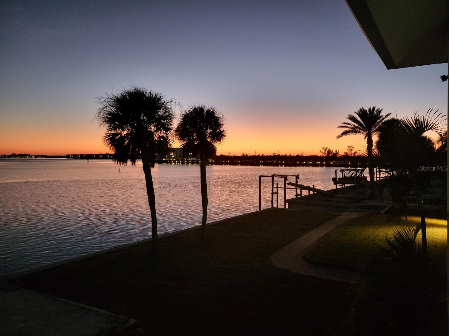 POINT PINES - Residential