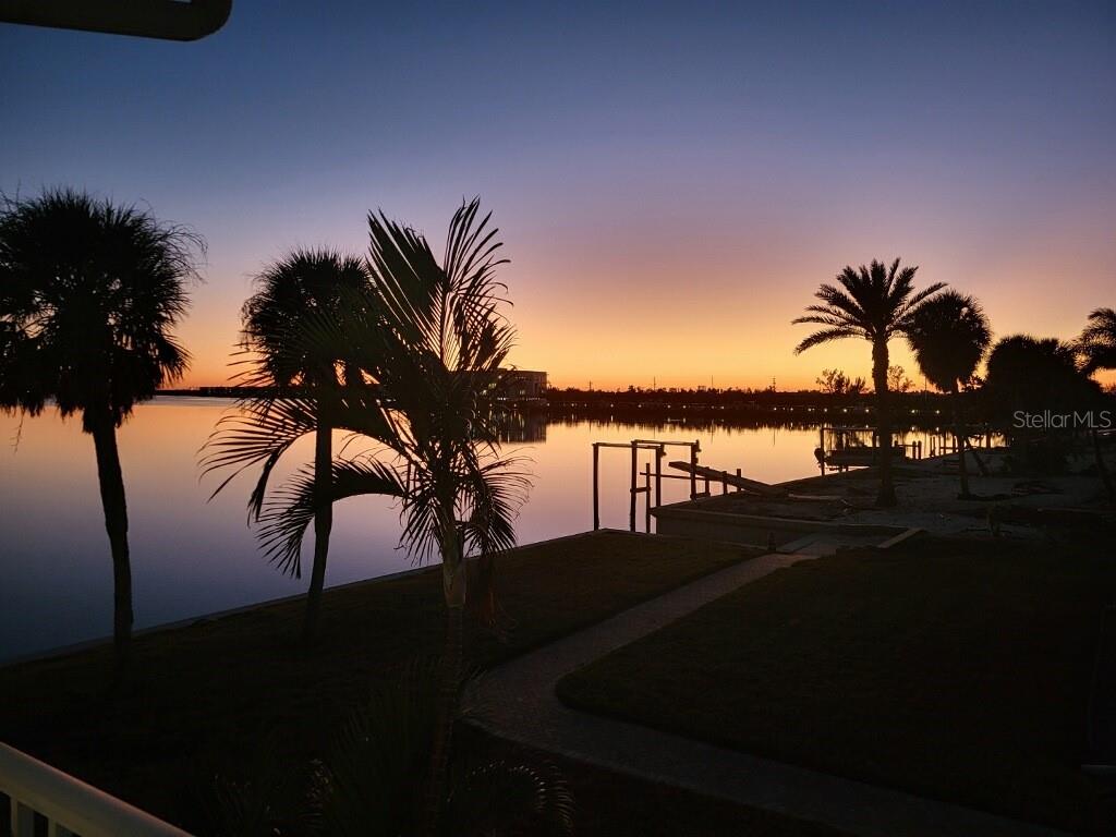 POINT PINES - Residential