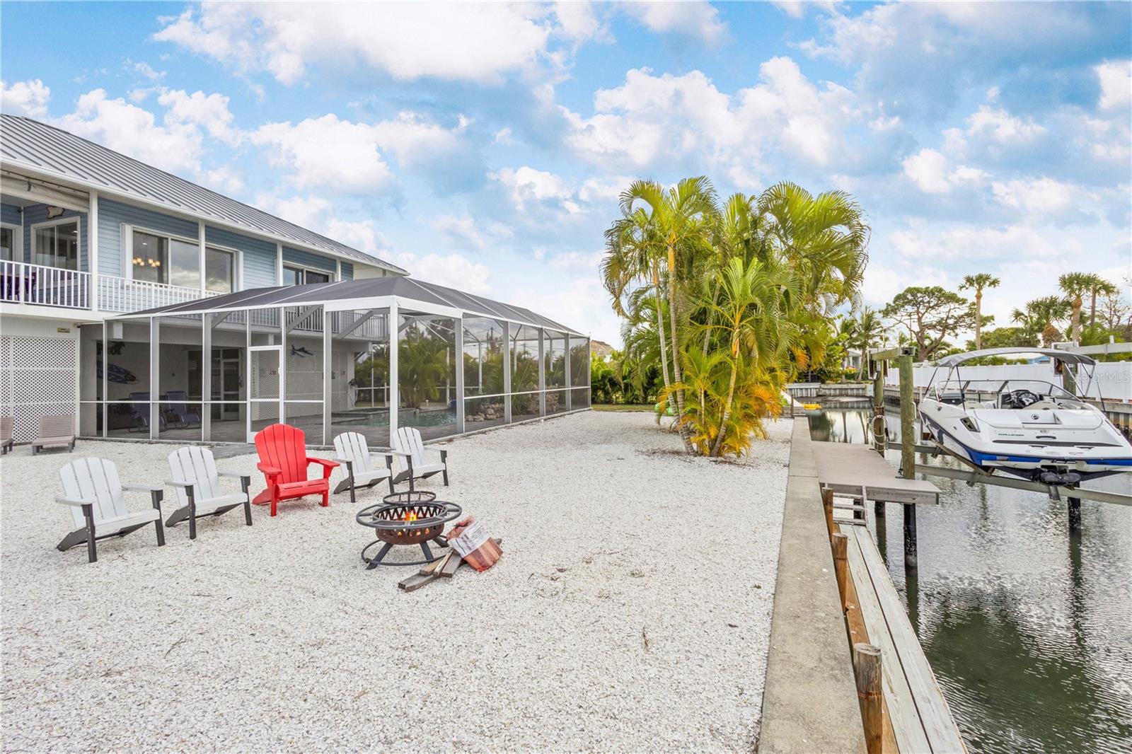 POINT PINES - Residential