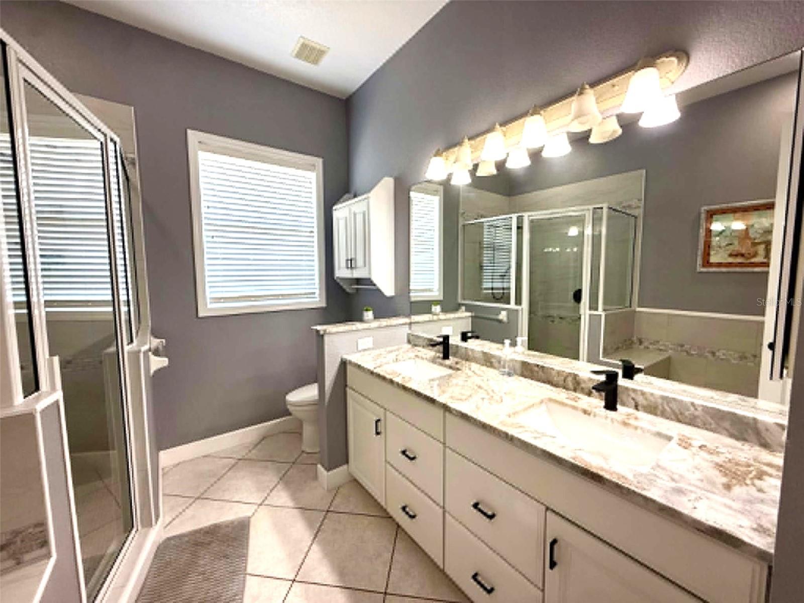 POINT PINES - Residential