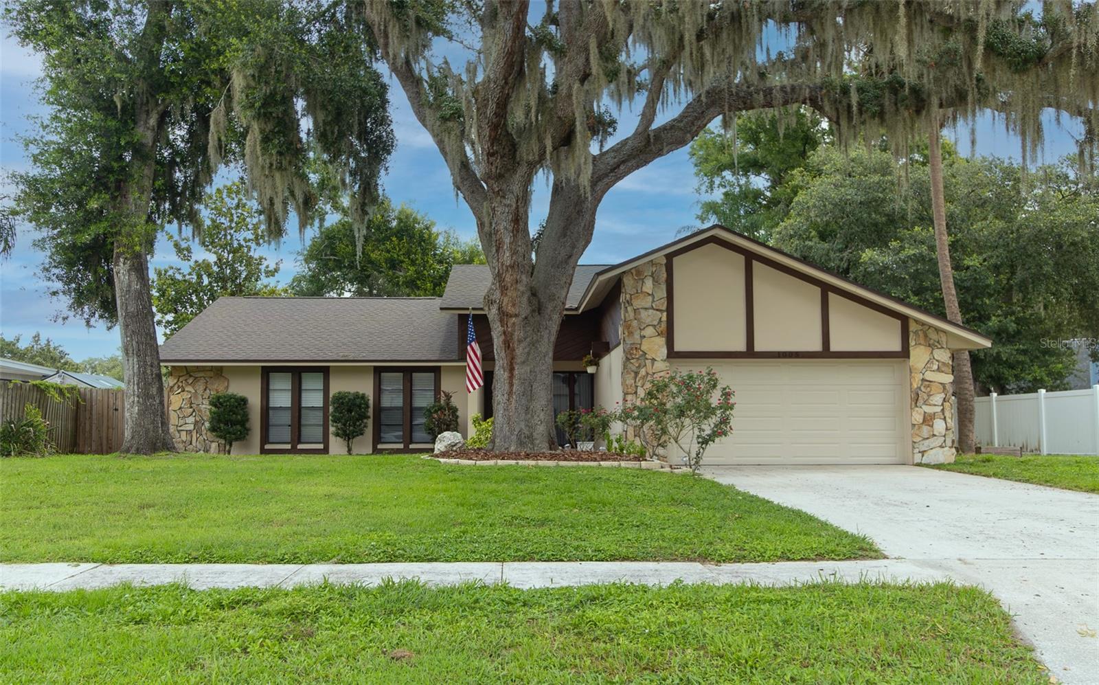LAKEMONT UNIT 4 - Residential