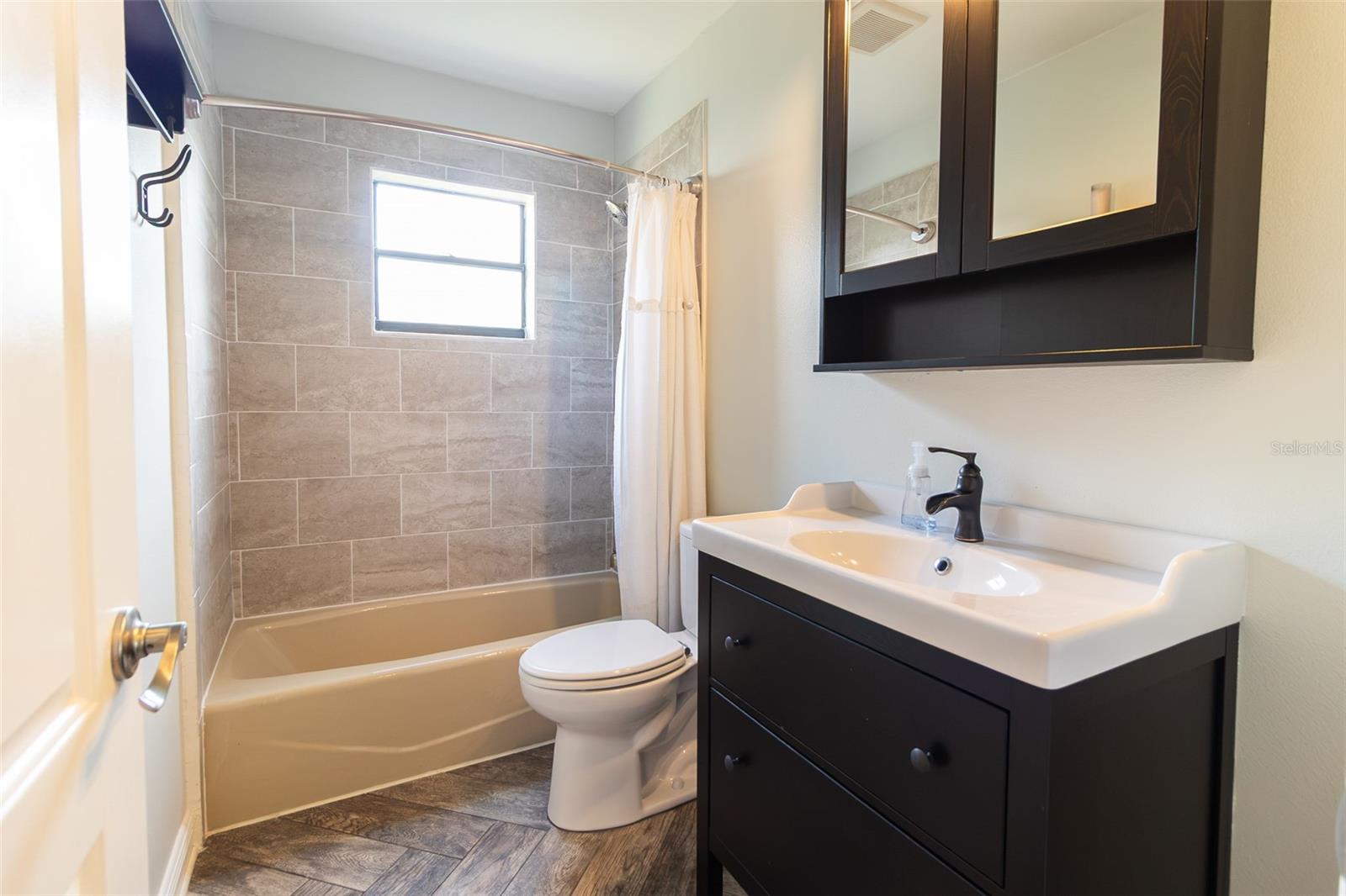 LAKEMONT UNIT 4 - Residential