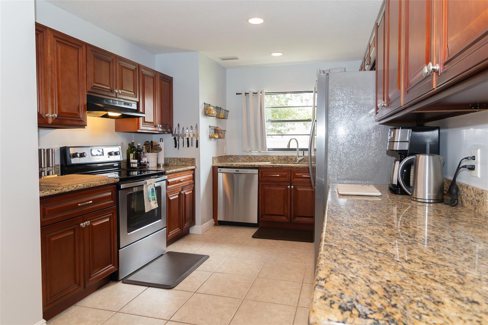 LAKEMONT UNIT 4 - Residential