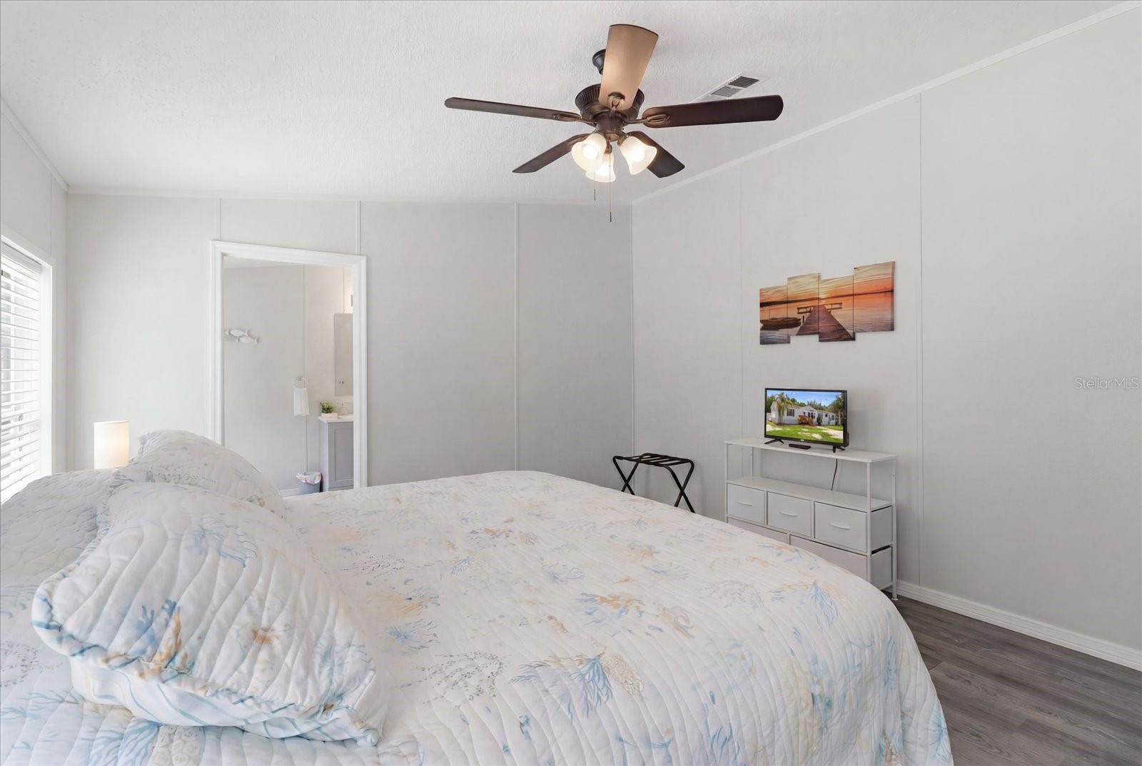 HOLIDAY ACRES UNIT 3 - Residential