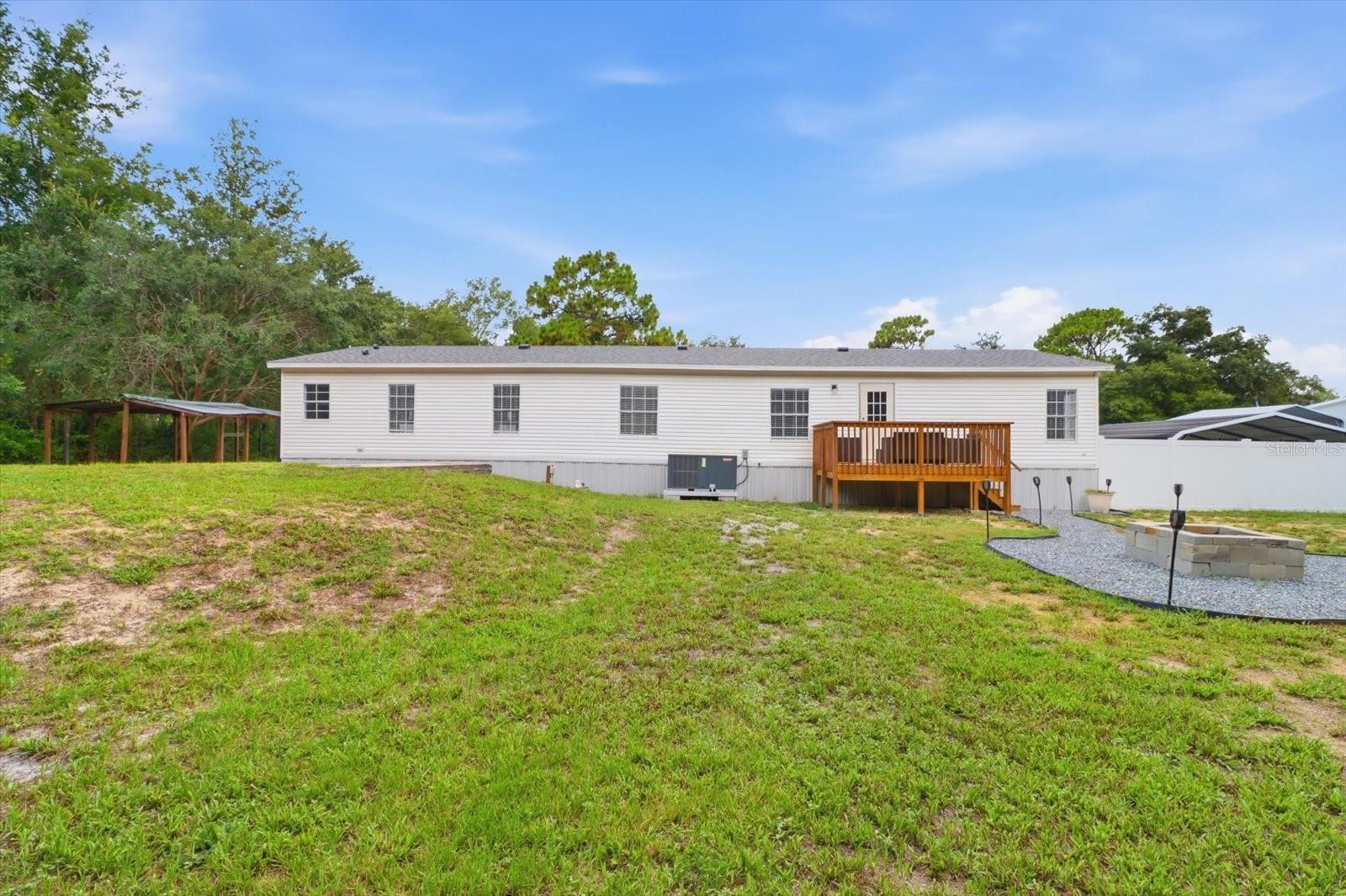 HOLIDAY ACRES UNIT 3 - Residential