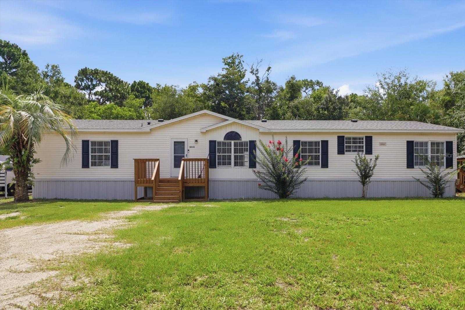 HOLIDAY ACRES UNIT 3 - Residential