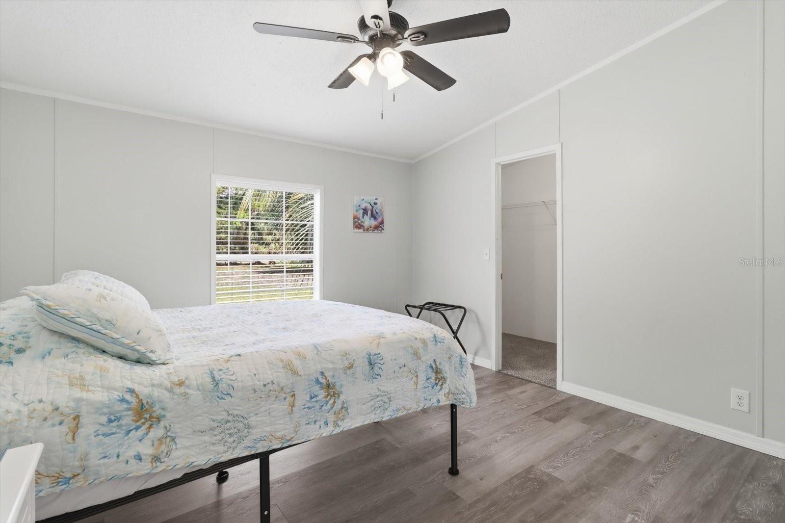 HOLIDAY ACRES UNIT 3 - Residential