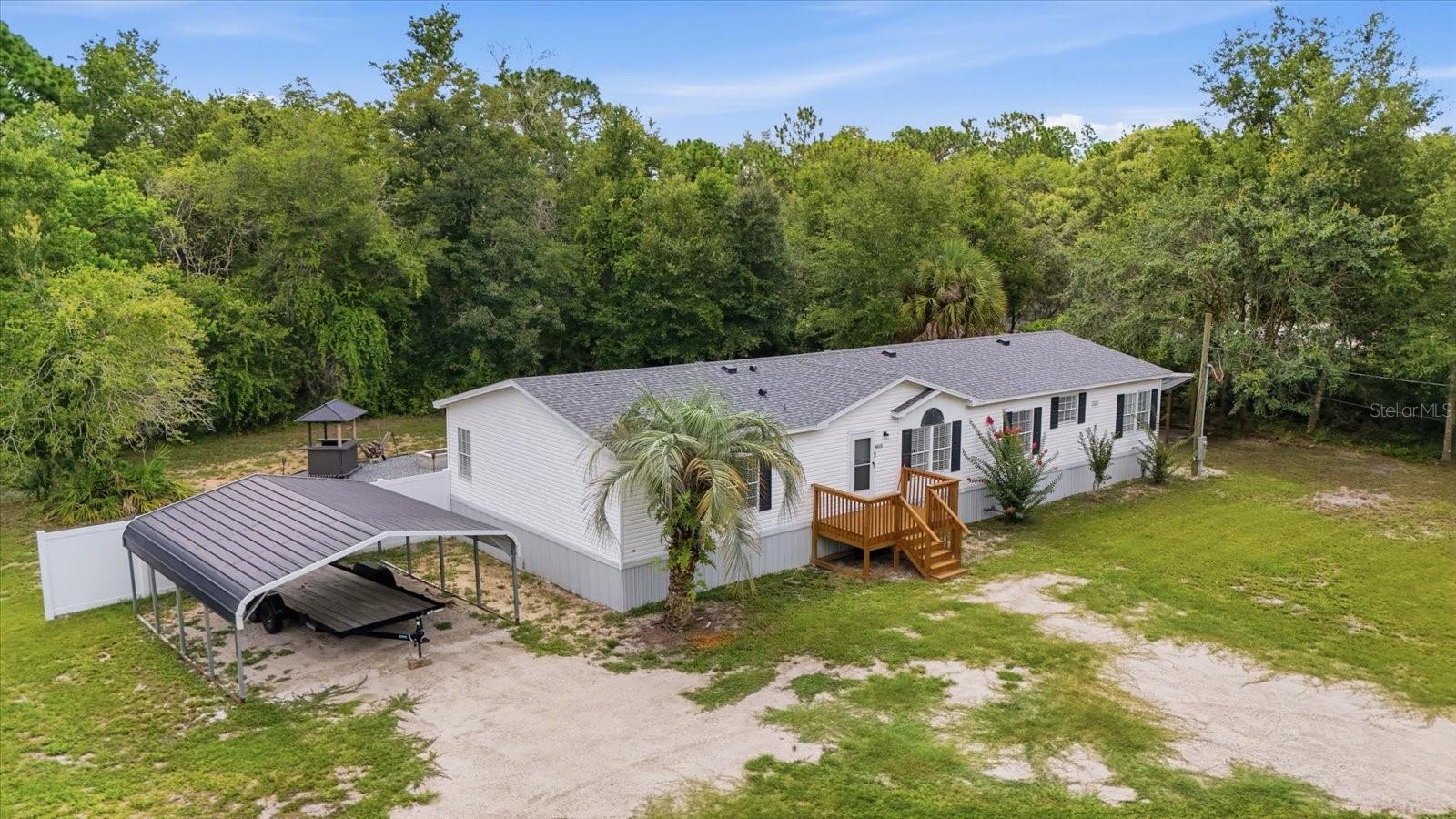 HOLIDAY ACRES UNIT 3 - Residential