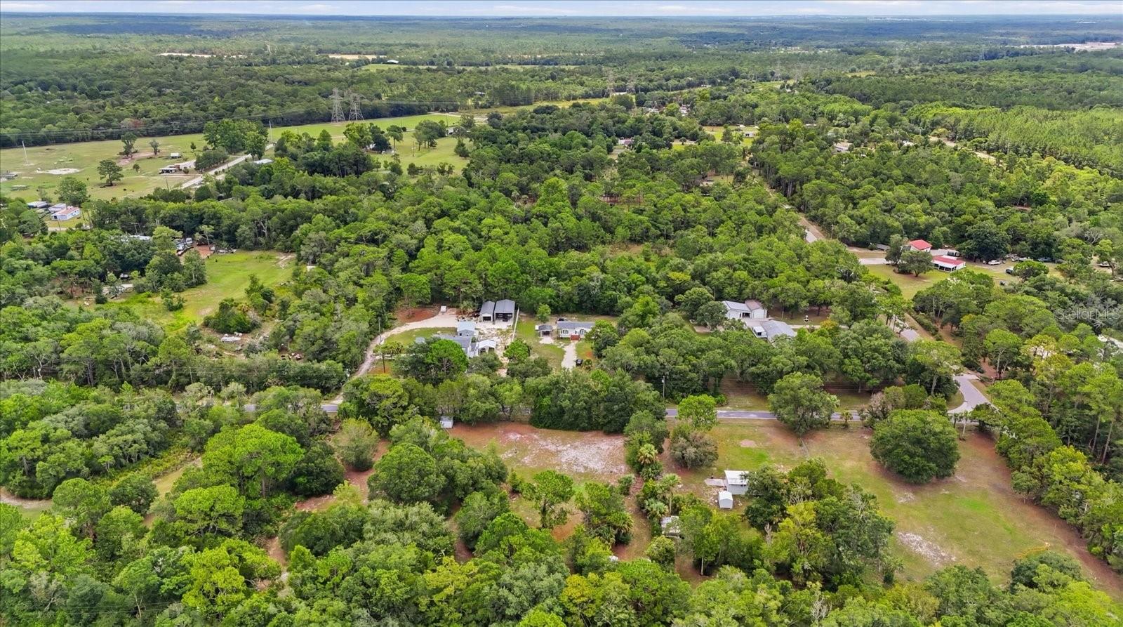HOLIDAY ACRES UNIT 3 - Residential