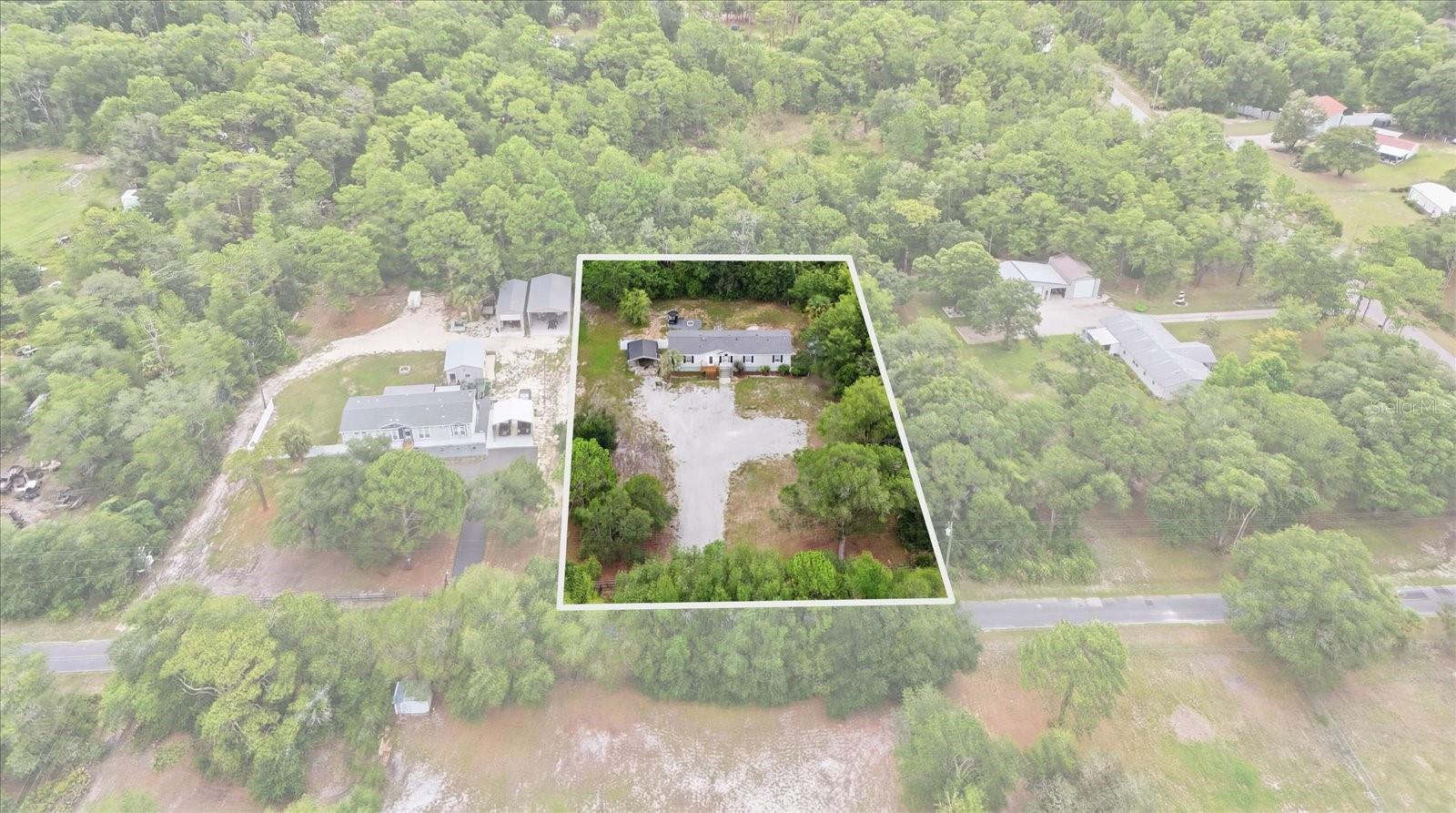 HOLIDAY ACRES UNIT 3 - Residential