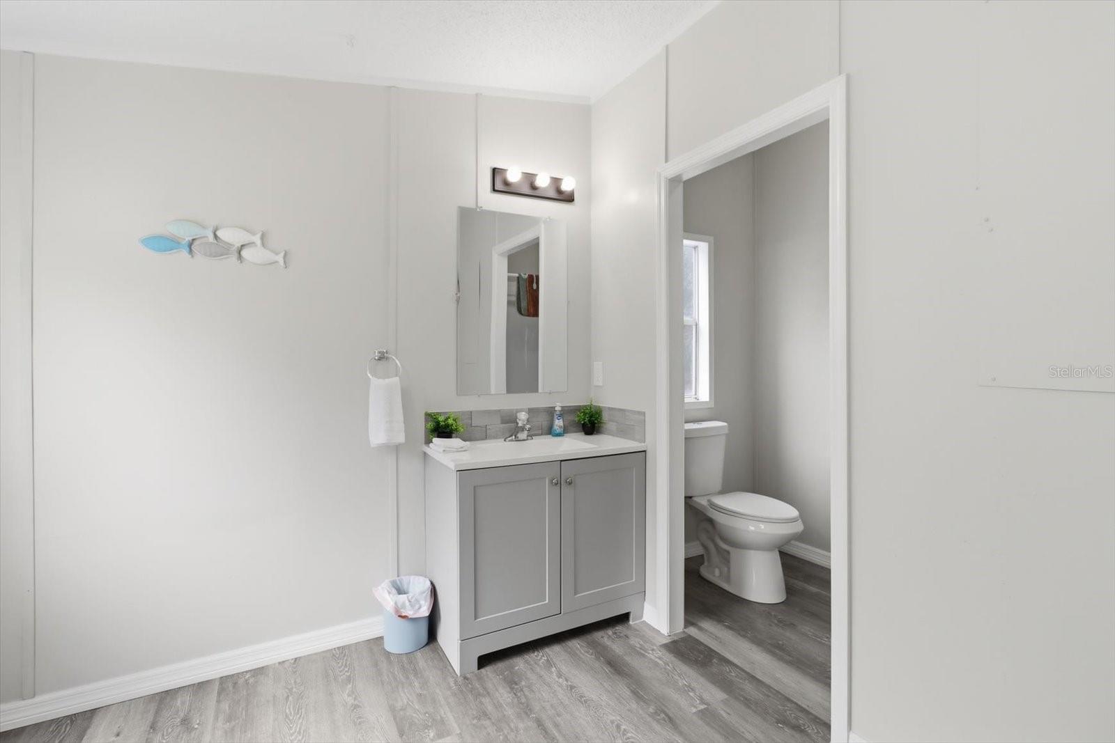 HOLIDAY ACRES UNIT 3 - Residential