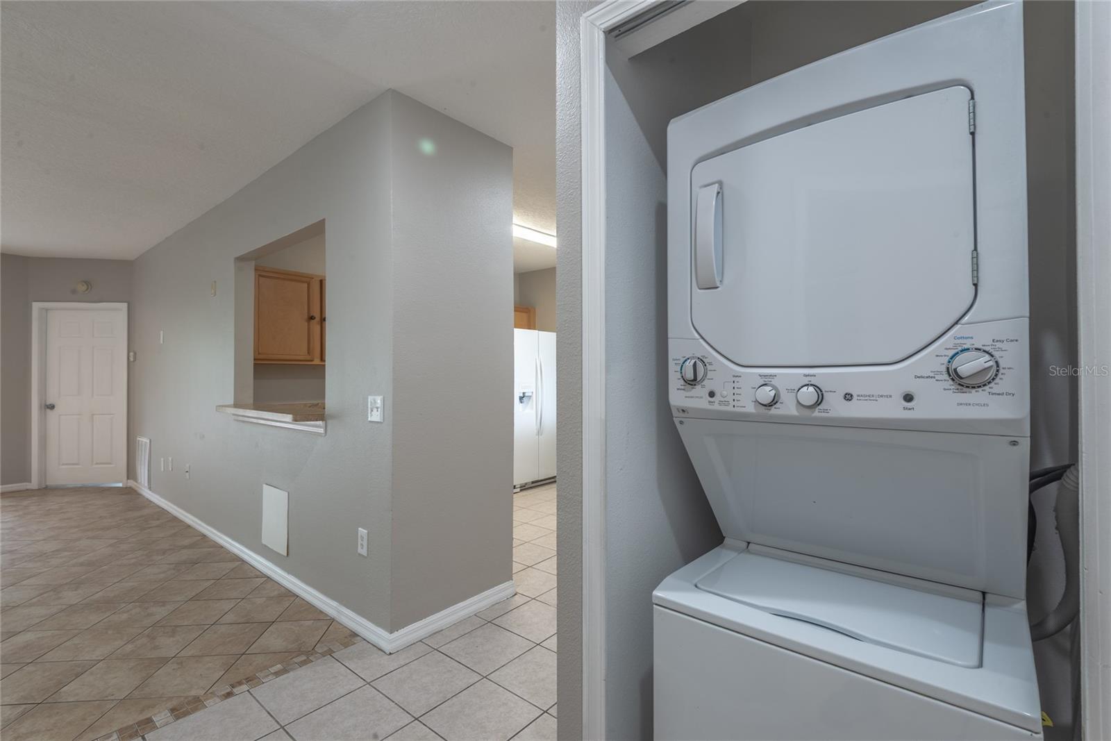 VILLAGES OF BLOOMINGDALE CONDO - Residential