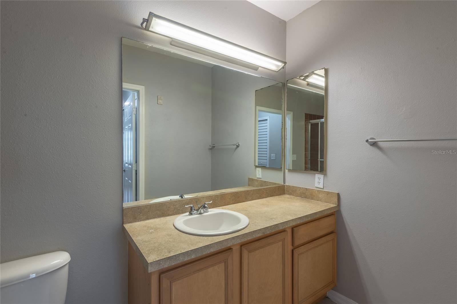 VILLAGES OF BLOOMINGDALE CONDO - Residential