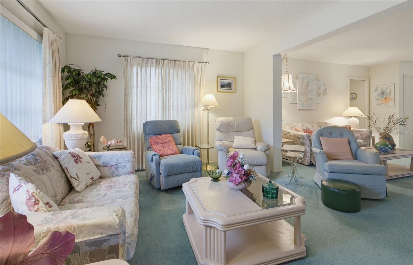 VENICE GARDENS - Residential