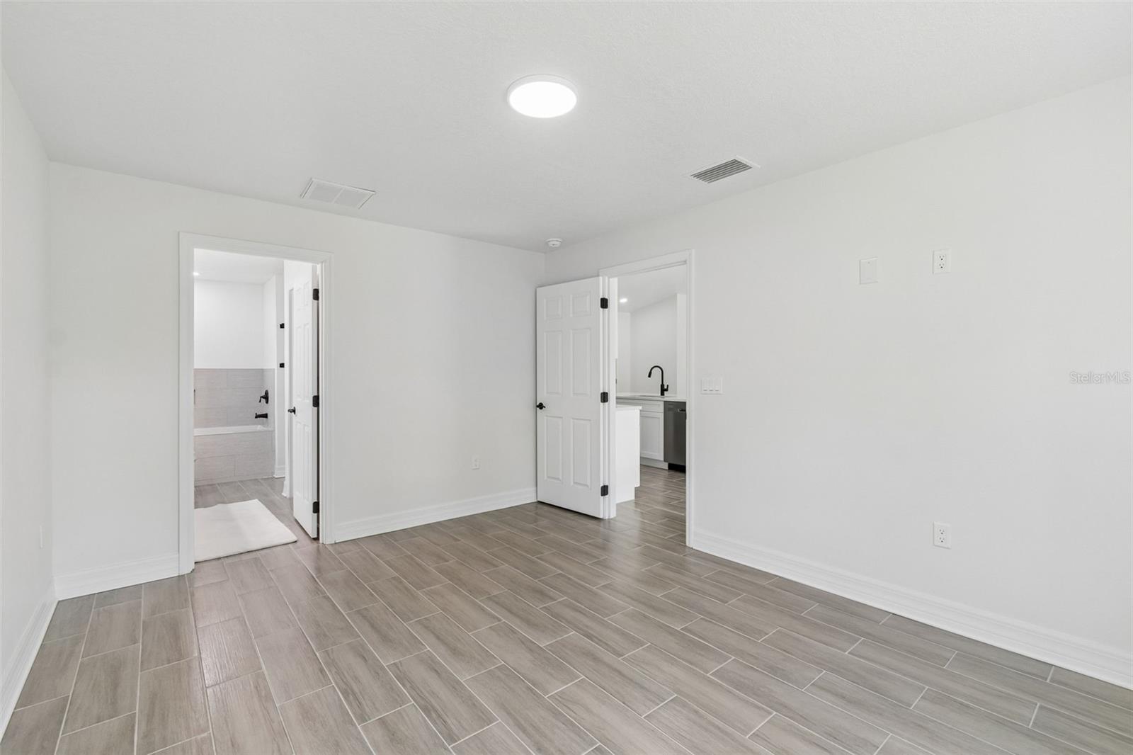 PORT CHARLOTTE SUB 24 - Residential