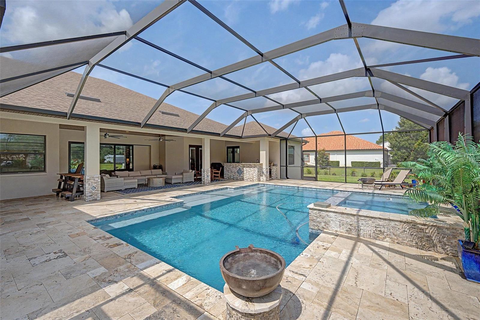 HAWK CREEK RESERVE - Residential