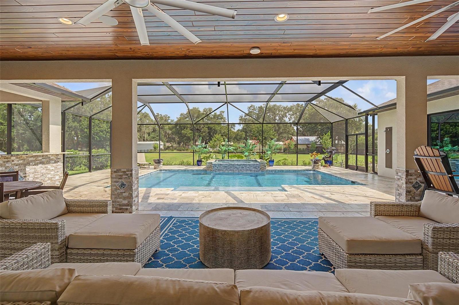 HAWK CREEK RESERVE - Residential