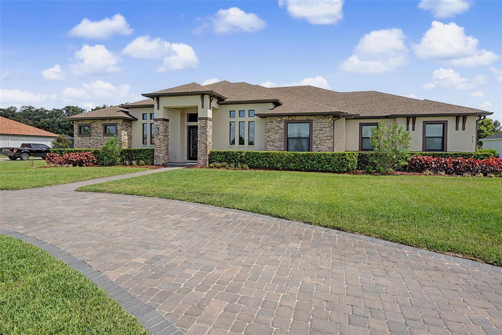 HAWK CREEK RESERVE - Residential