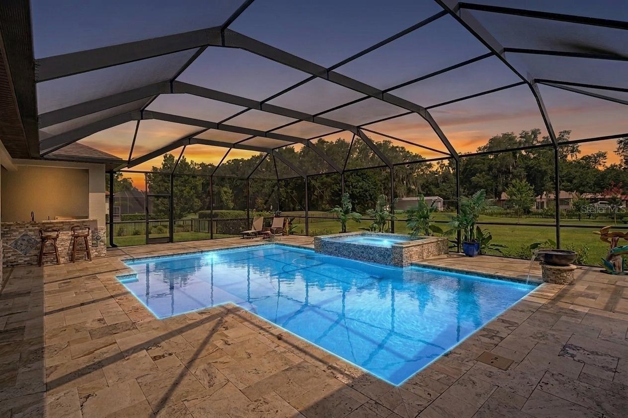 HAWK CREEK RESERVE - Residential