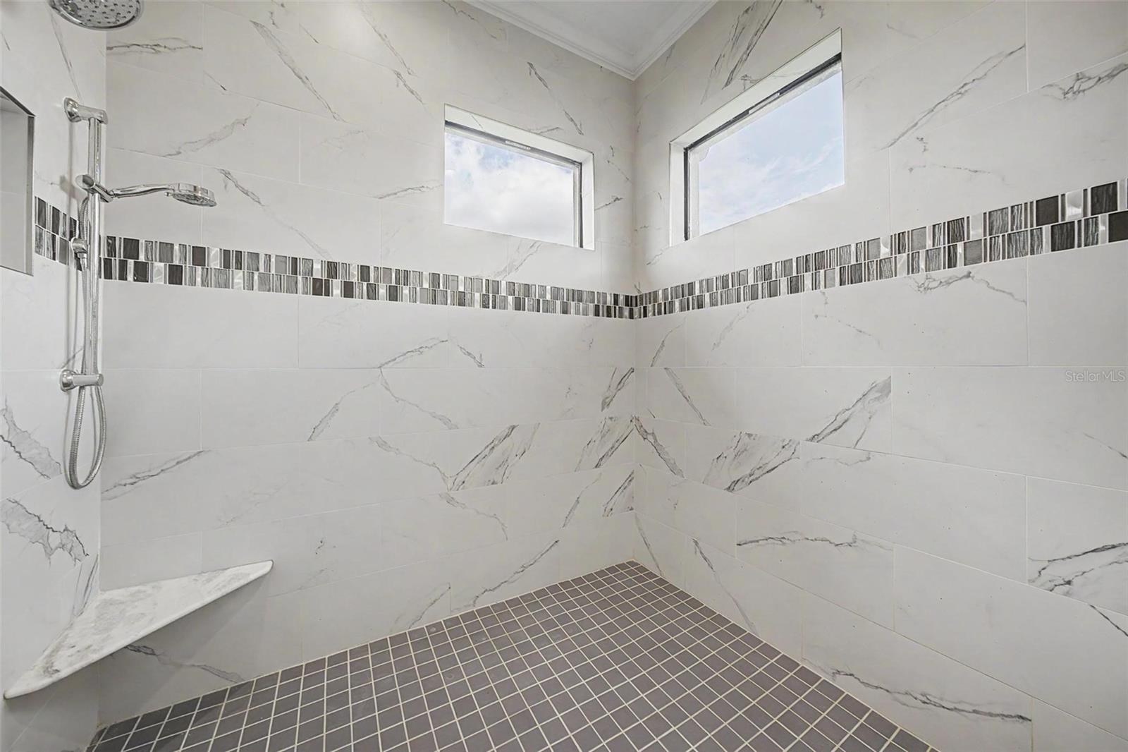 HAWK CREEK RESERVE - Residential