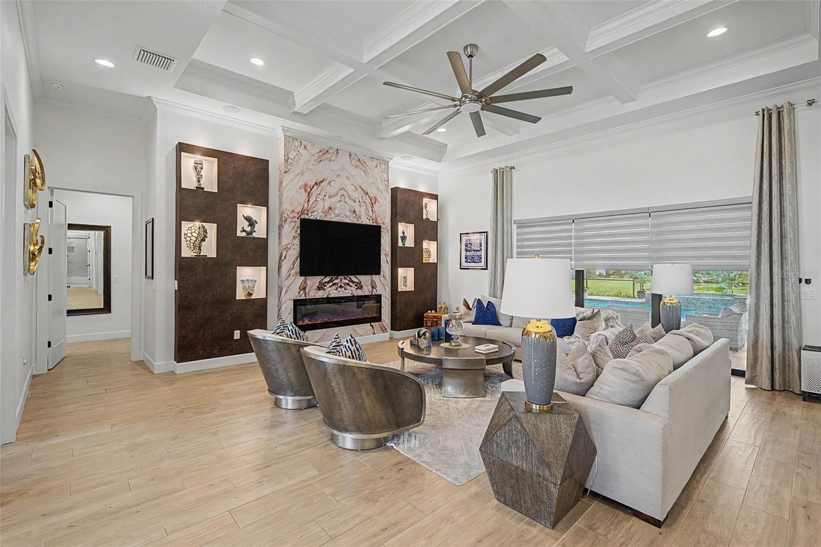 HAWK CREEK RESERVE - Residential