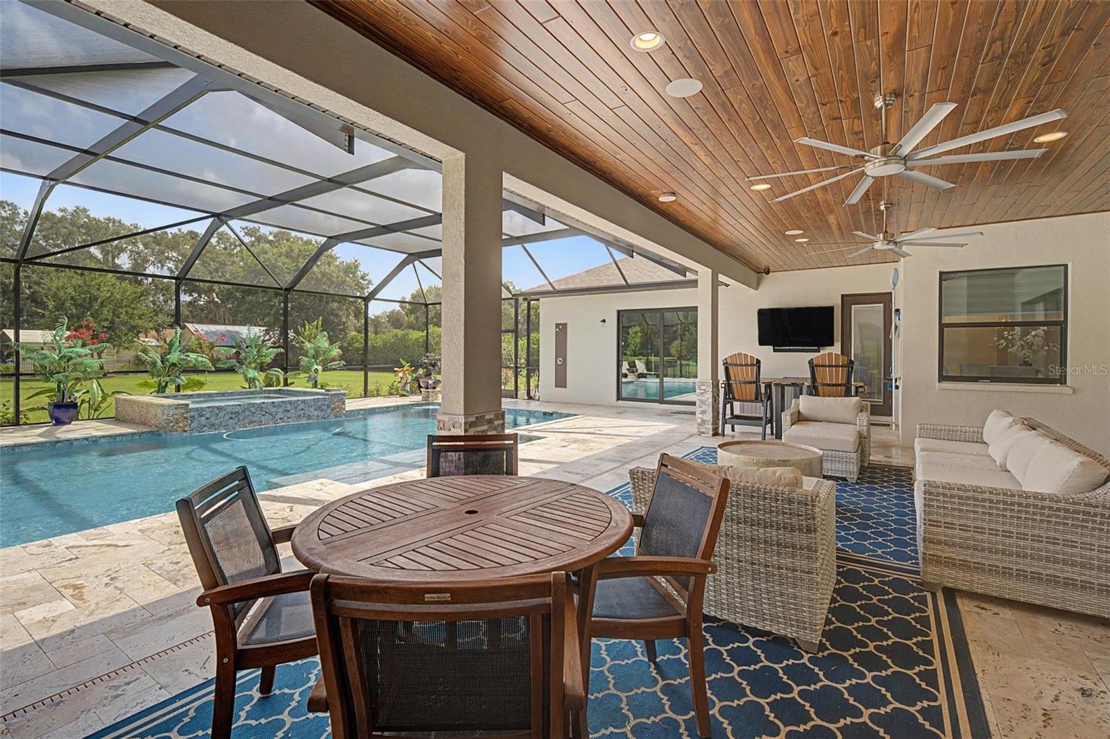 HAWK CREEK RESERVE - Residential