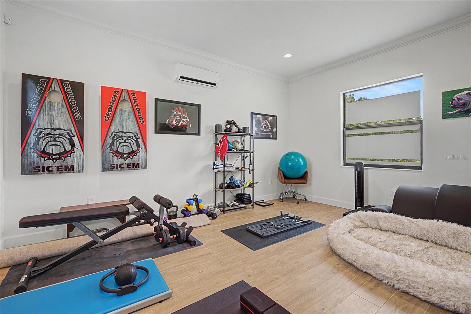 HAWK CREEK RESERVE - Residential
