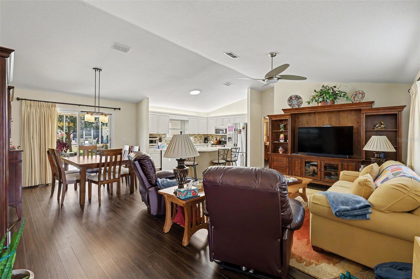 SPRUCE CRK GOLF & CC CANDLESTONE - Residential
