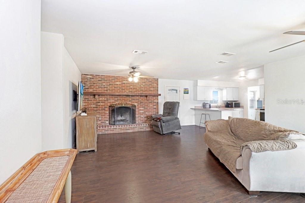 ARIANA HILLS - Residential