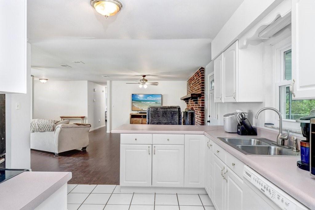 ARIANA HILLS - Residential